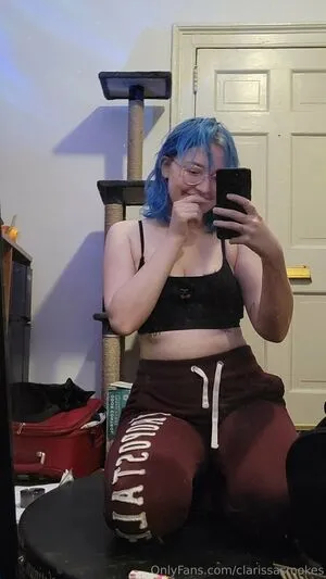 Clarissasmokes OnlyFans Leaked Free Thumbnail Picture - #Bd2SqnjagA