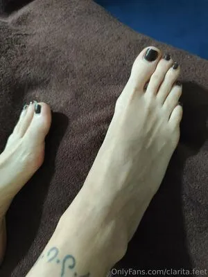 Clarita Feet OnlyFans Leaked Free Thumbnail Picture - #5N3L5onyaH