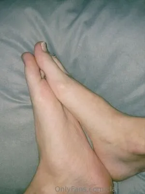 Clarita Feet OnlyFans Leaked Free Thumbnail Picture - #5rEzU7SGNF