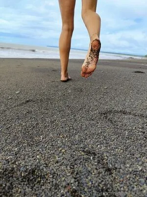 Clarita Feet OnlyFans Leaked Free Thumbnail Picture - #IPzj0cdyZb