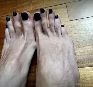 Clarita Feet OnlyFans Leaked Free Thumbnail Picture - #RhpHjWcqGU