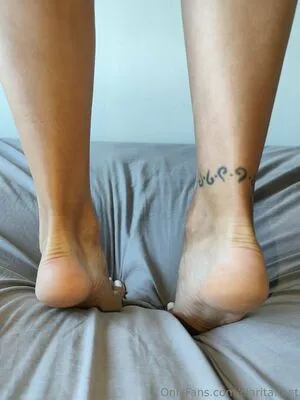 Clarita Feet OnlyFans Leaked Free Thumbnail Picture - #n7OGpks8QD