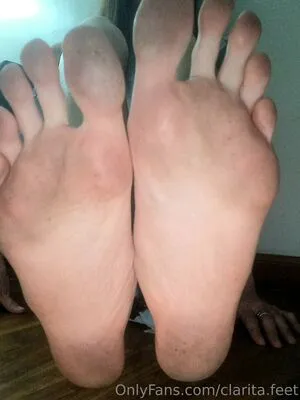 Clarita Feet OnlyFans Leaked Free Thumbnail Picture - #ycLzZVd1CA