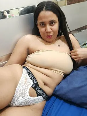 Claritza Martinez OnlyFans Leaked Free Thumbnail Picture - #ykFQaT8JJ2