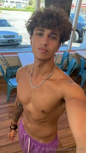 Clark Kent69 OnlyFans Leaked Free Thumbnail Picture - #D8npYV5dht