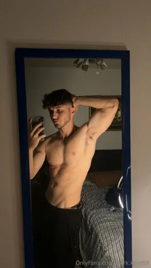 Clark Kent69 OnlyFans Leaked Free Thumbnail Picture - #UULRaz9aF5