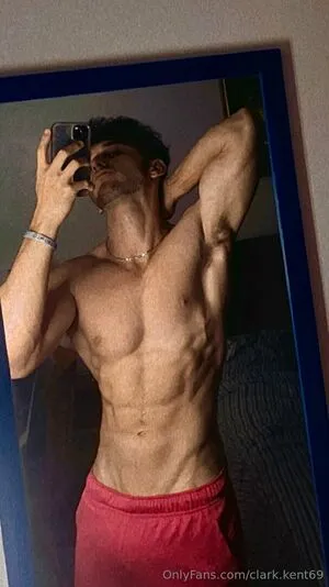 Clark Kent69 OnlyFans Leaked Free Thumbnail Picture - #aEByheSc1p