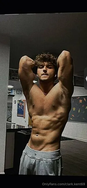 Clark Kent69 OnlyFans Leaked Free Thumbnail Picture - #ayUux9ua73