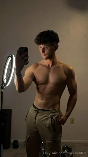 Clark Kent69 OnlyFans Leaked Free Thumbnail Picture - #lLT7mhz4oN