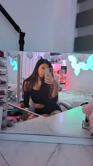 Classic_christinee OnlyFans Leaked Free Thumbnail Picture - #2tglJXEzUn