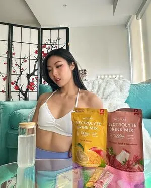 Classic_christinee OnlyFans Leaked Free Thumbnail Picture - #4o2jm5kDNp