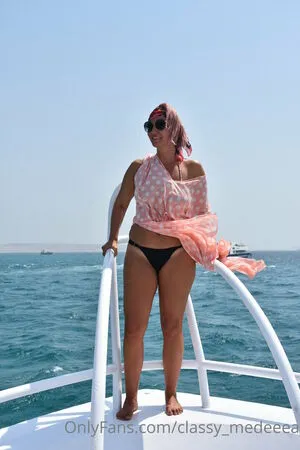 Classy Medeeea OnlyFans Leaked Free Thumbnail Picture - #fUssyLTvFy