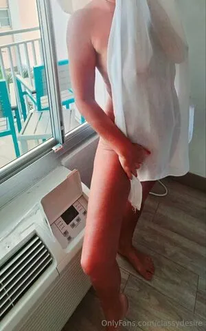 Classydesire OnlyFans Leaked Free Thumbnail Picture - #8cf0qUNCHV