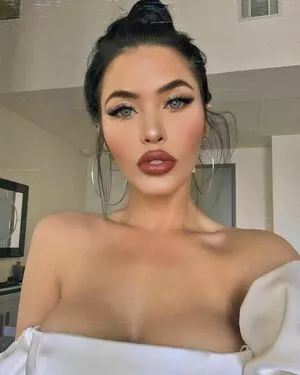 Claudia Alende OnlyFans Leaked Free Thumbnail Picture - #CWsBR0X4SX