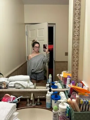 Claudia Conway OnlyFans Leaked Free Thumbnail Picture - #YvEXa10ObF