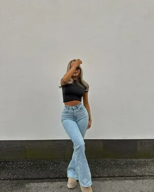 Claudia Kuparinen OnlyFans Leaked Free Thumbnail Picture - #iP1uNgEul5