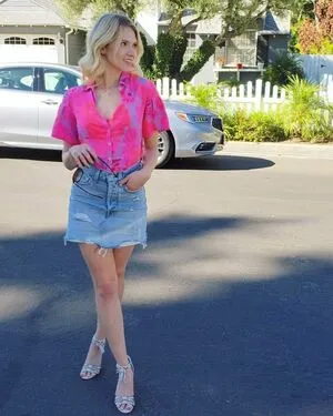 Claudia Lee OnlyFans Leaked Free Thumbnail Picture - #3rnFiBkduB