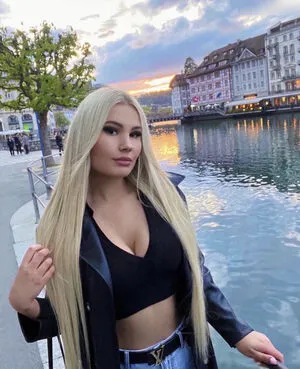 Claudia Markovic OnlyFans Leaked Free Thumbnail Picture - #Bn5YklMKAT