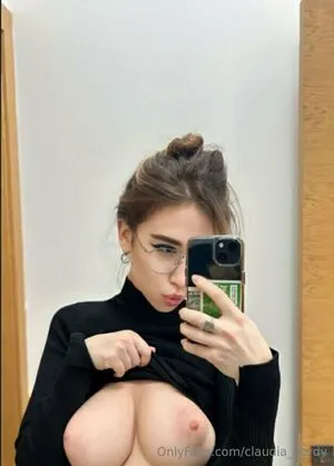 Claudia Nerdy OnlyFans Leaked Free Thumbnail Picture - #RNxmildzGk