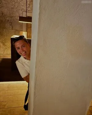 Claudia Pina OnlyFans Leaked Free Thumbnail Picture - #Y1Ob3Fnyx9