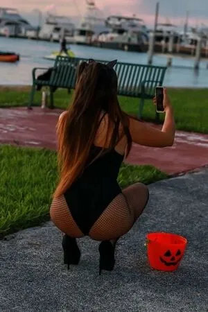 Claudia Romani OnlyFans Leaked Free Thumbnail Picture - #4Lyd6JbzBL