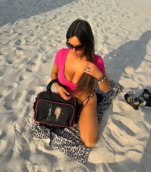 Claudia Romani OnlyFans Leaked Free Thumbnail Picture - #ahmh48f8K8