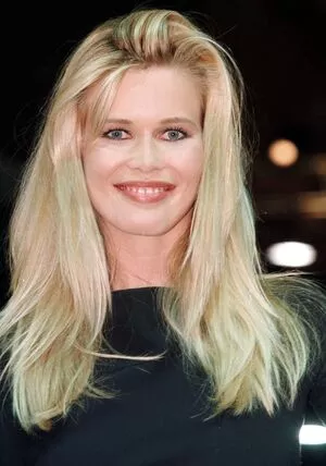 Claudia Schiffer OnlyFans Leaked Free Thumbnail Picture - #2krszUyUXY