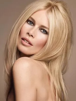 Claudia Schiffer OnlyFans Leaked Free Thumbnail Picture - #ID4XGP7tNX