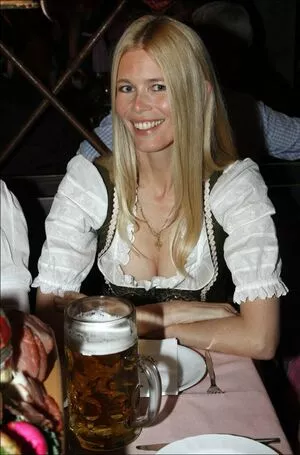 Claudia Schiffer OnlyFans Leaked Free Thumbnail Picture - #Pm8mYB3qdm