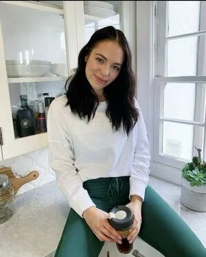 Claudia Sulewski OnlyFans Leaked Free Thumbnail Picture - #CFw8GMUT9v