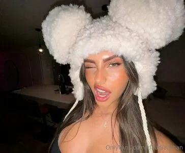 Claudia Tihan OnlyFans Leaked Free Thumbnail Picture - #cUKq0m97To