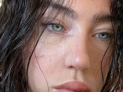 Claudia Valentina OnlyFans Leaked Free Thumbnail Picture - #hhWvkKD8Sj