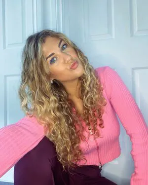 Claudia Valler OnlyFans Leaked Free Thumbnail Picture - #3JQg6YG8NB