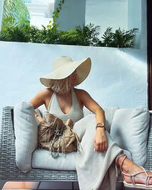 Claudia Valler OnlyFans Leaked Free Thumbnail Picture - #KEid6Gio45