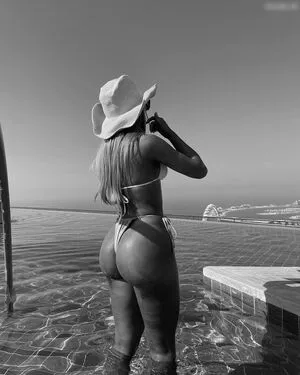 Claudiaisabella OnlyFans Leaked Free Thumbnail Picture - #L5Lt8nfGcD