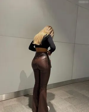 Claudiaisabella OnlyFans Leaked Free Thumbnail Picture - #SH7KX1km9l