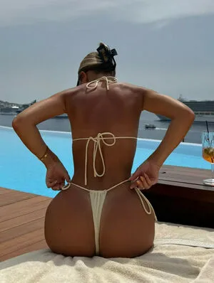 Claudiaisabellaa OnlyFans Leaked Free Thumbnail Picture - #rcjF55mflU