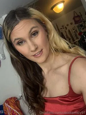 Claudiamary97 OnlyFans Leaked Free Thumbnail Picture - #0tAxe73UGt