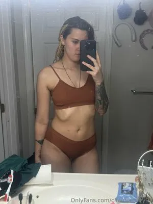 Claudiamary97 OnlyFans Leaked Free Thumbnail Picture - #MLL3tuKYm5
