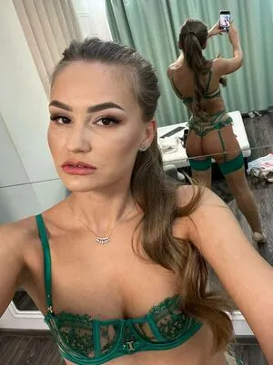 Claudiroxa OnlyFans Leaked Free Thumbnail Picture - #m2YpuRKQv3