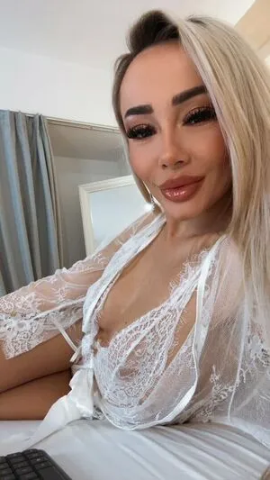 Claudiroxa OnlyFans Leaked Free Thumbnail Picture - #nQTajfAwsa