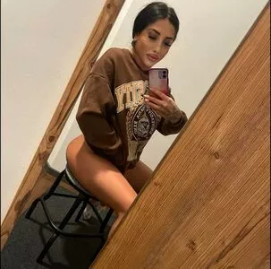 Claudiroxa OnlyFans Leaked Free Thumbnail Picture - #L5gfmlnysC