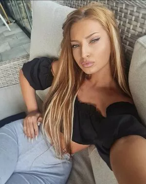 Claudiroxa OnlyFans Leaked Free Thumbnail Picture - #W5E60HvKwI