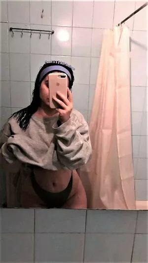 Claudiroxa OnlyFans Leaked Free Thumbnail Picture - #k0n60oiWq2