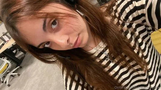 Clearlyyclaire OnlyFans Leaked Free Thumbnail Picture - #4GYylq0WMk