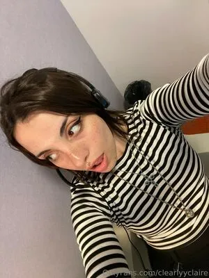 Clearlyyclaire OnlyFans Leaked Free Thumbnail Picture - #ENJLvgVs1T