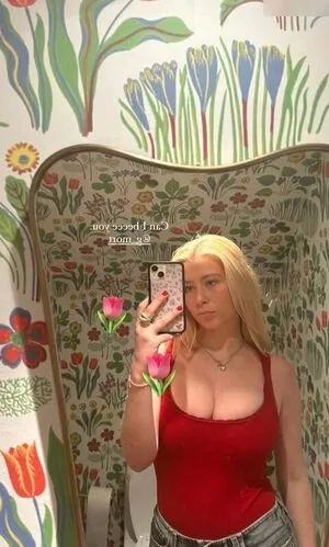 Clementine Vaughn OnlyFans Leaked Free Thumbnail Picture - #A8LMSyw1IL