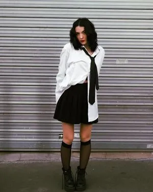 Clementinem Nava OnlyFans Leaked Free Thumbnail Picture - #axOyIvWrmk