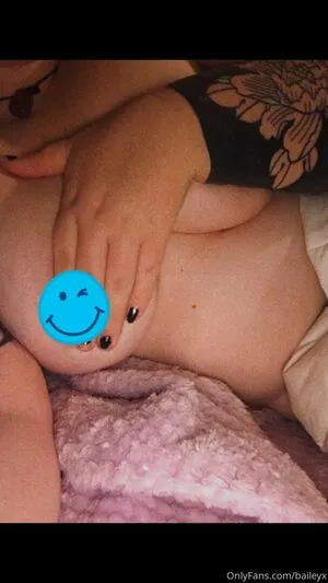 Cleo Harpar OnlyFans Leaked Free Thumbnail Picture - #HiWNdRfhZm