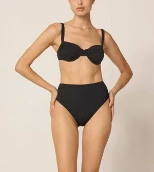 Cleobella OnlyFans Leaked Free Thumbnail Picture - #sziqDP3etl